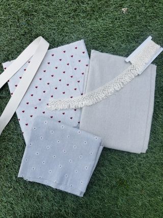 ✨ Už příští týden ✨ Přichází nová mini kolekce crossbody ledvinek v jemném, minimalistickém stylu — ideální na léto,...