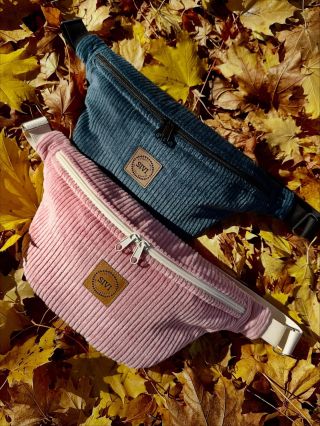 Sourozenecká objednávka 👩‍❤️‍👨 První objednávka pro sourozence. Asi nemá cenu to víc rozpitvávat, třeba jaká barva je pro...